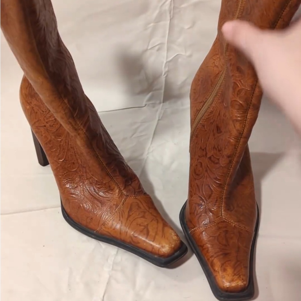 Steve Madden leather boots